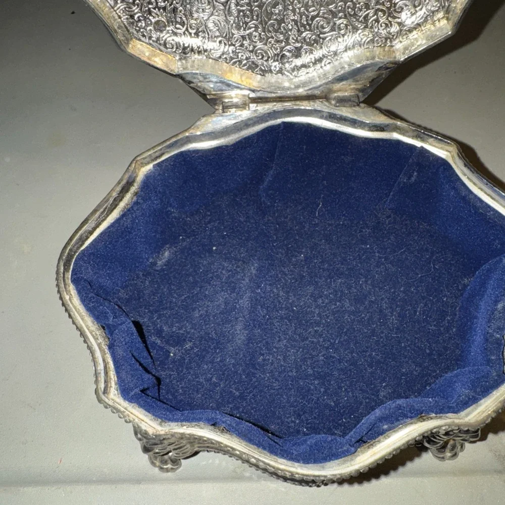 Vtg Sankyo Like Silver Plated Music Jewelry Trinket Box Hinged Footed Victorian